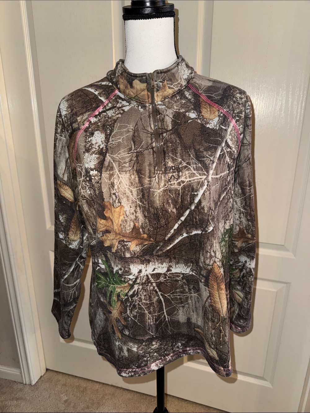 REALTREE -  Brown Camo Half-Zip Pullover with Pink Stitching - Size XL